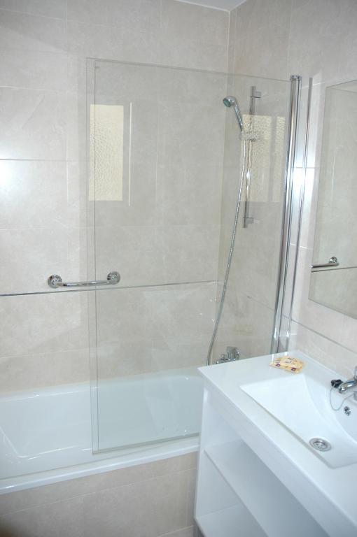 Hotel Victoria Centro Almuñécar Стая снимка